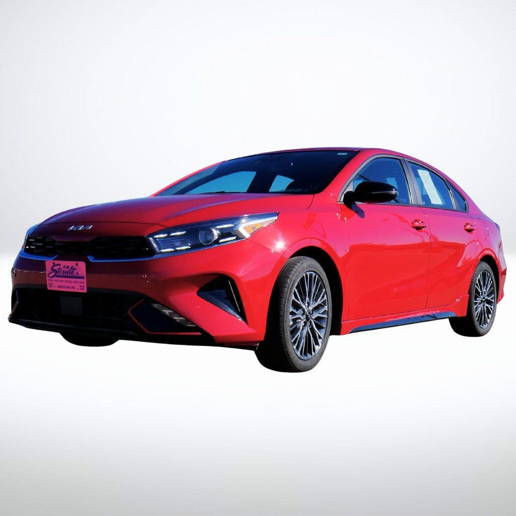 Used 2024 Kia Forte GT-Line w/ GT-Line Premium Package image 8