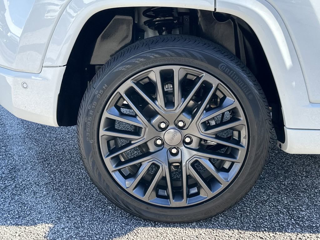 Used 2023 Jeep Compass High Altitude w/ Driver Assist Group I image 18