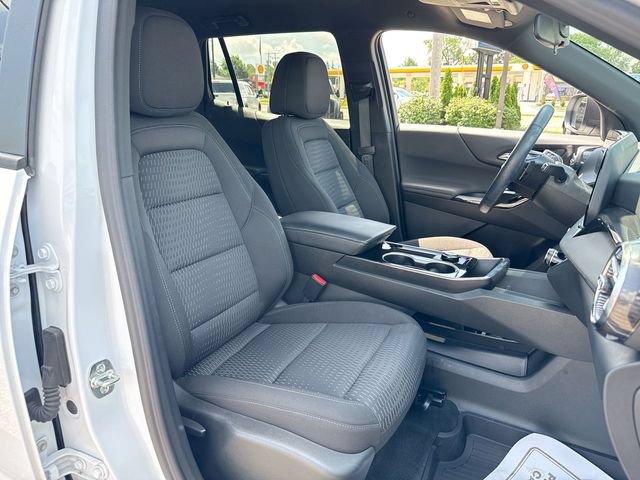Certified 2026 Chevrolet Equinox LT FWD image 25