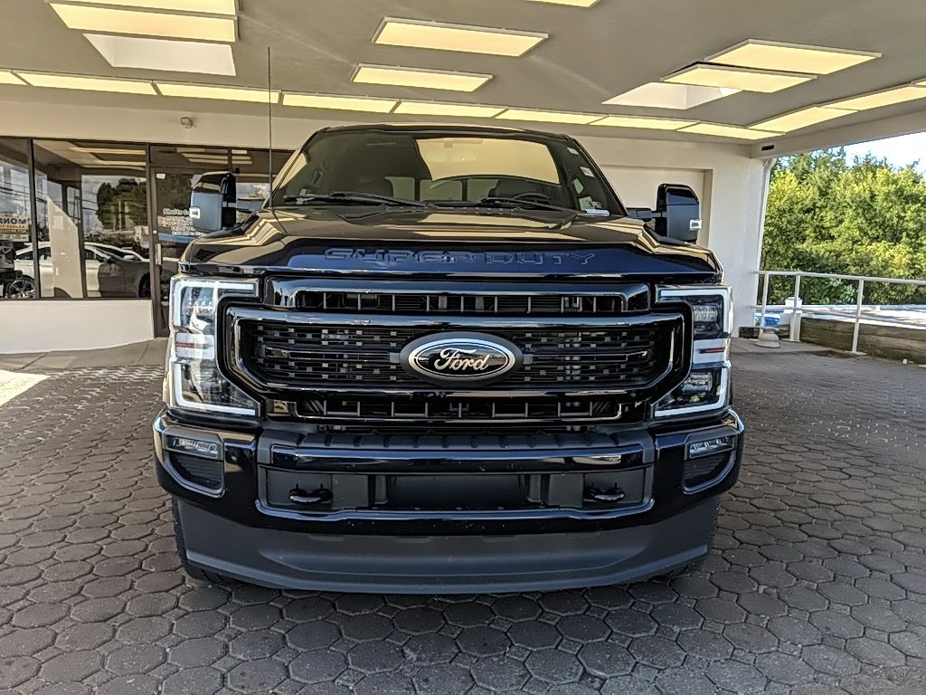 Certified 2022 Ford F350 Lariat w/ Black Appearance Package video 2