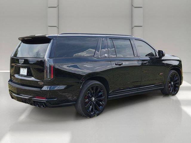 Certified 2025 Cadillac Escalade ESV V w/ LPO, ONYX Package AWD/4WD image 5