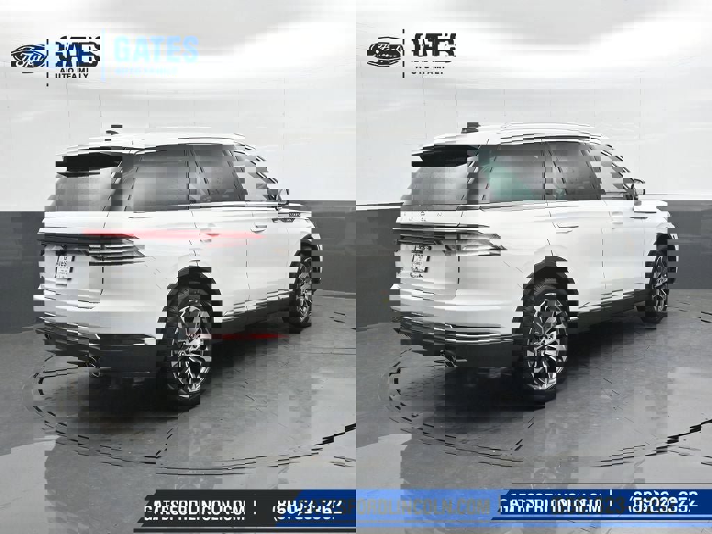 New 2026 Lincoln Aviator Reserve w/ Illumination Package image 2