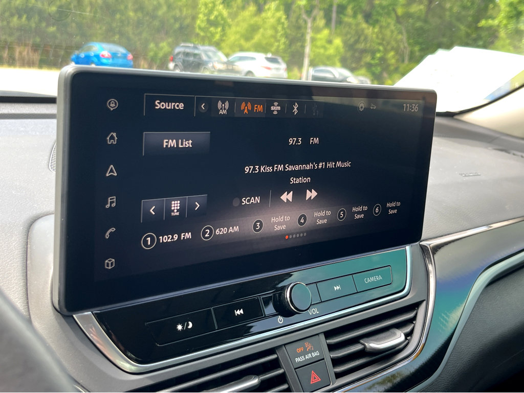 Used 2024 Nissan Altima 2.0 SR image 10