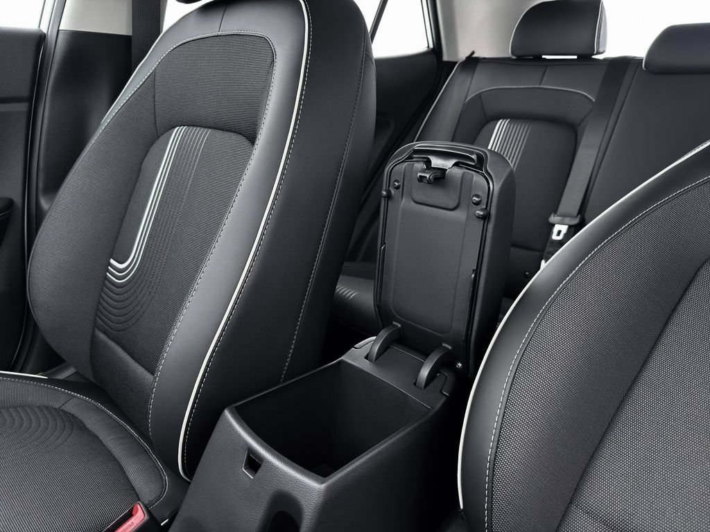 New 2026 Hyundai Venue SEL FWD image 27