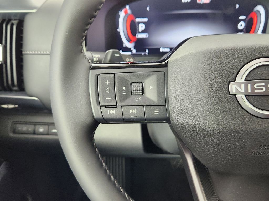 New 2026 Nissan Pathfinder SL AWD/4WD image 17