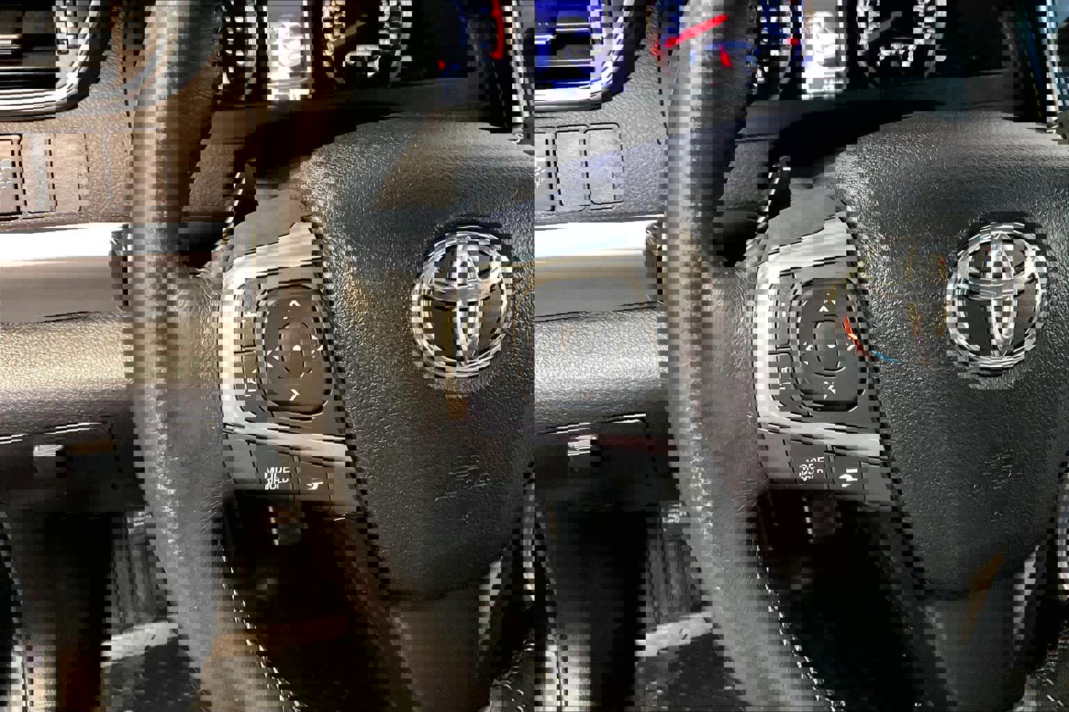 Used 2015 Toyota Camry XSE image 22