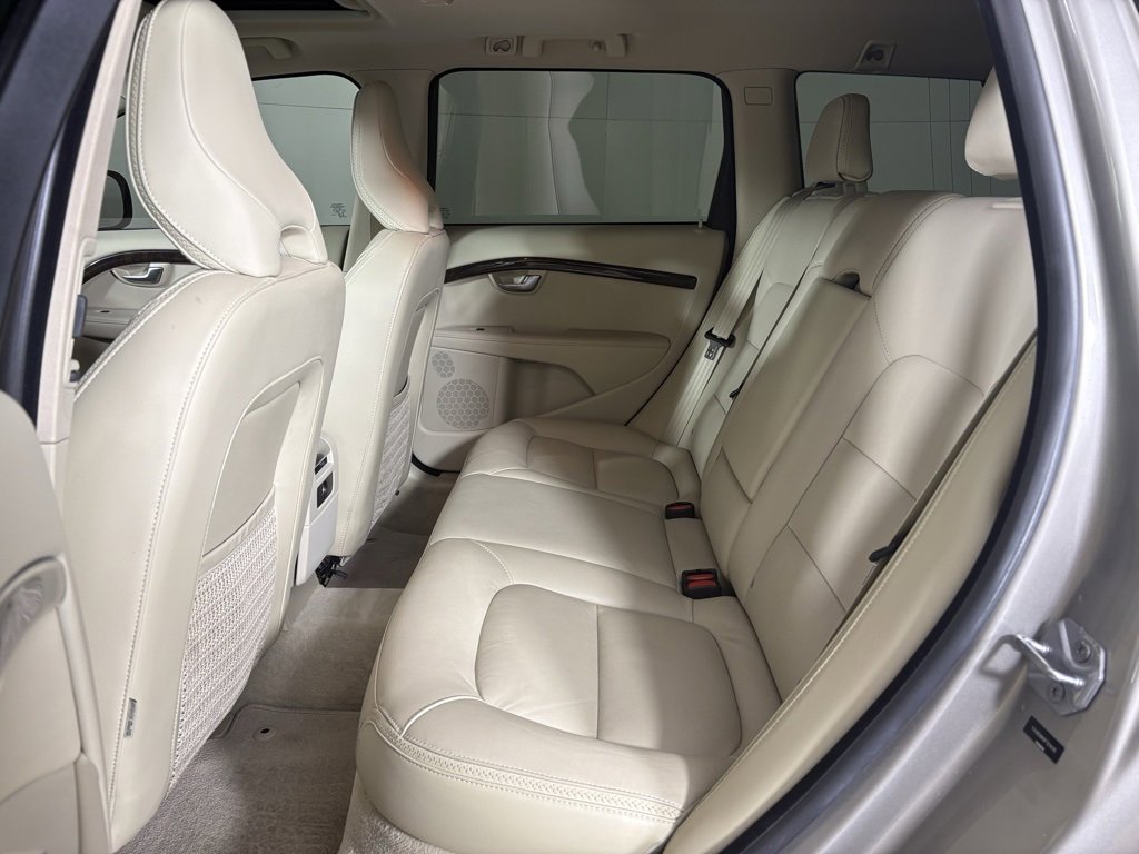 Used 2015 Volvo XC70 T6 Platinum image 33