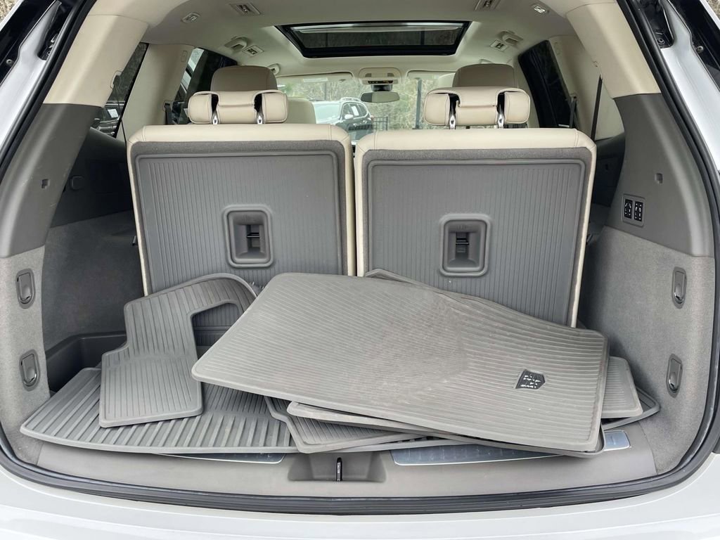 Used 2020 Cadillac XT6 Premium Luxury image 10