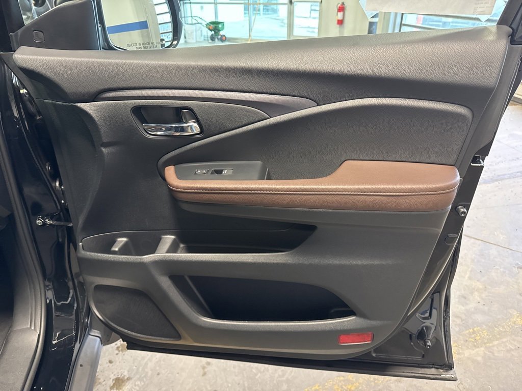 New 2025 Honda Ridgeline RTL image 33