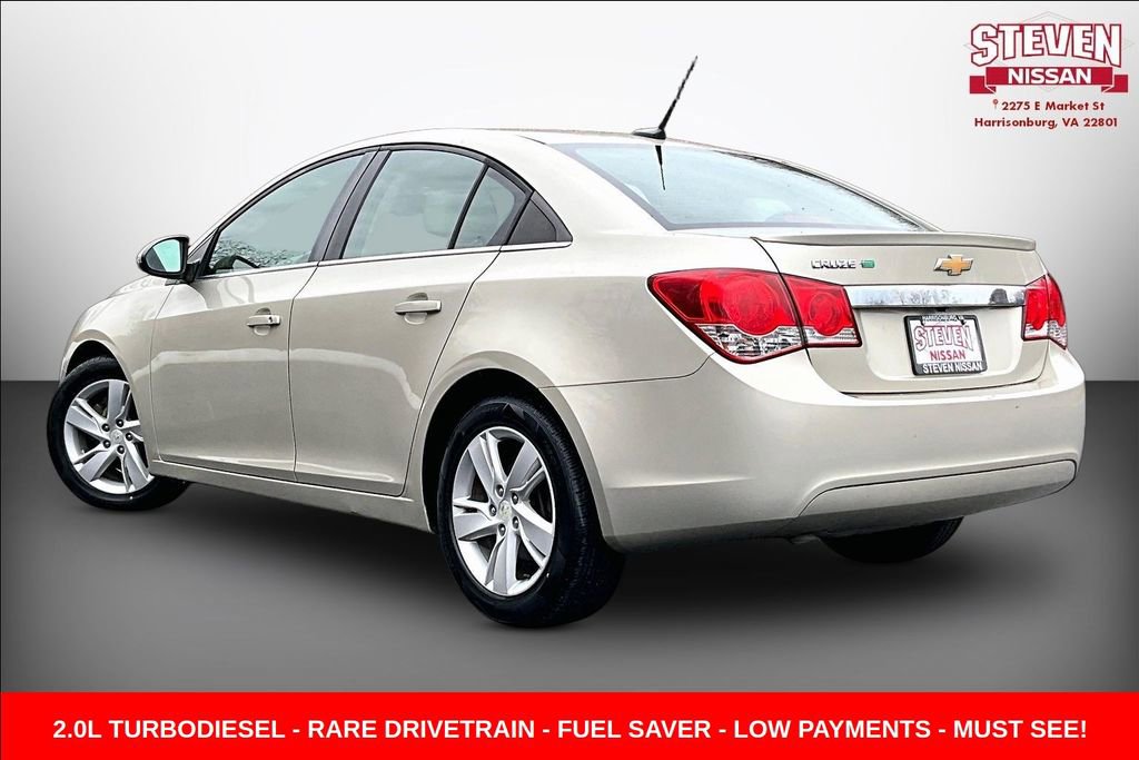 Used 2014 Chevrolet Cruze Diesel image 4