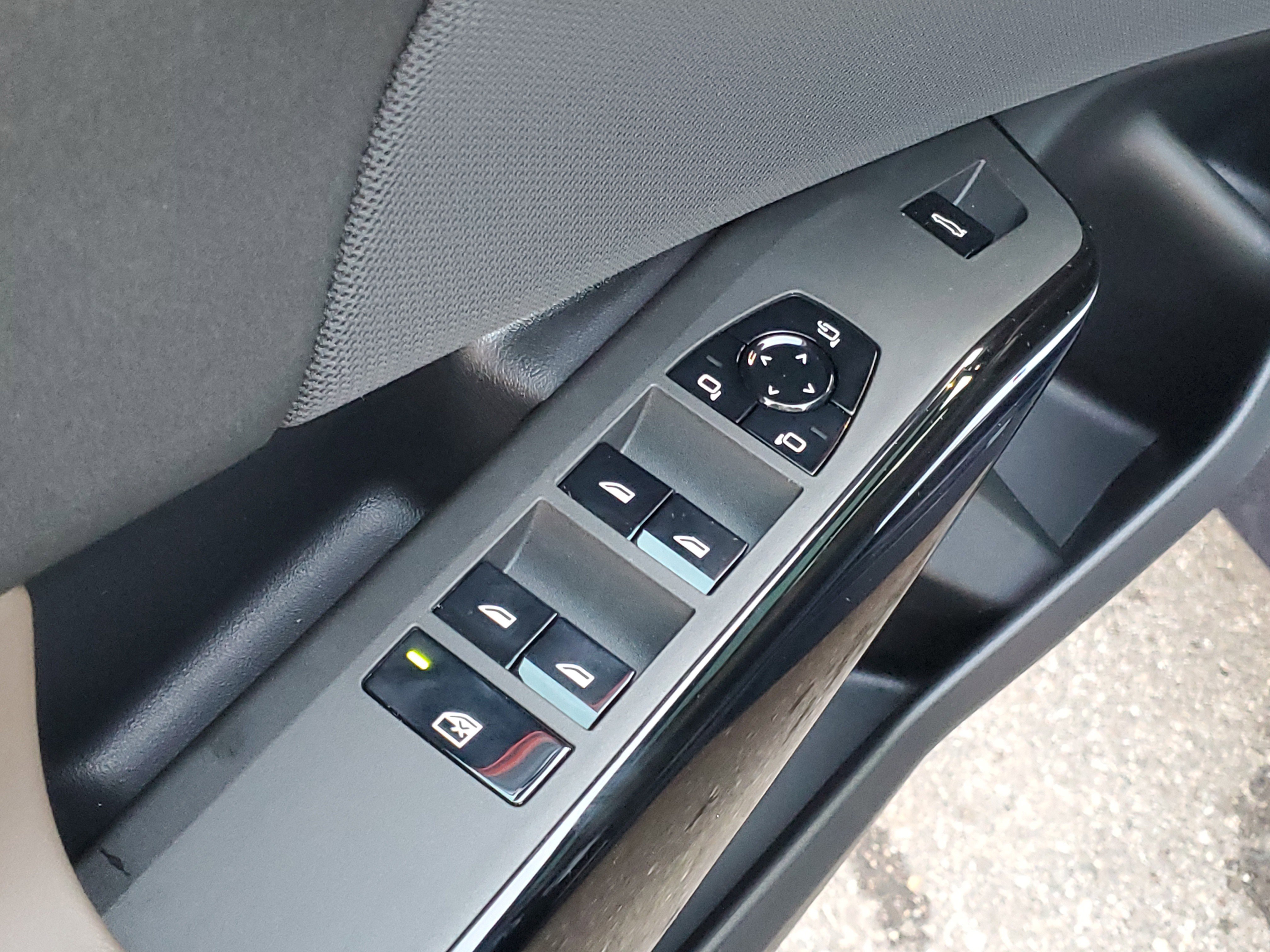 New 2026 BMW X3 M50 w/ Premium Package image 6