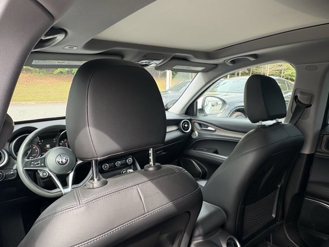 Used 2018 Alfa Romeo Stelvio Ti image 11