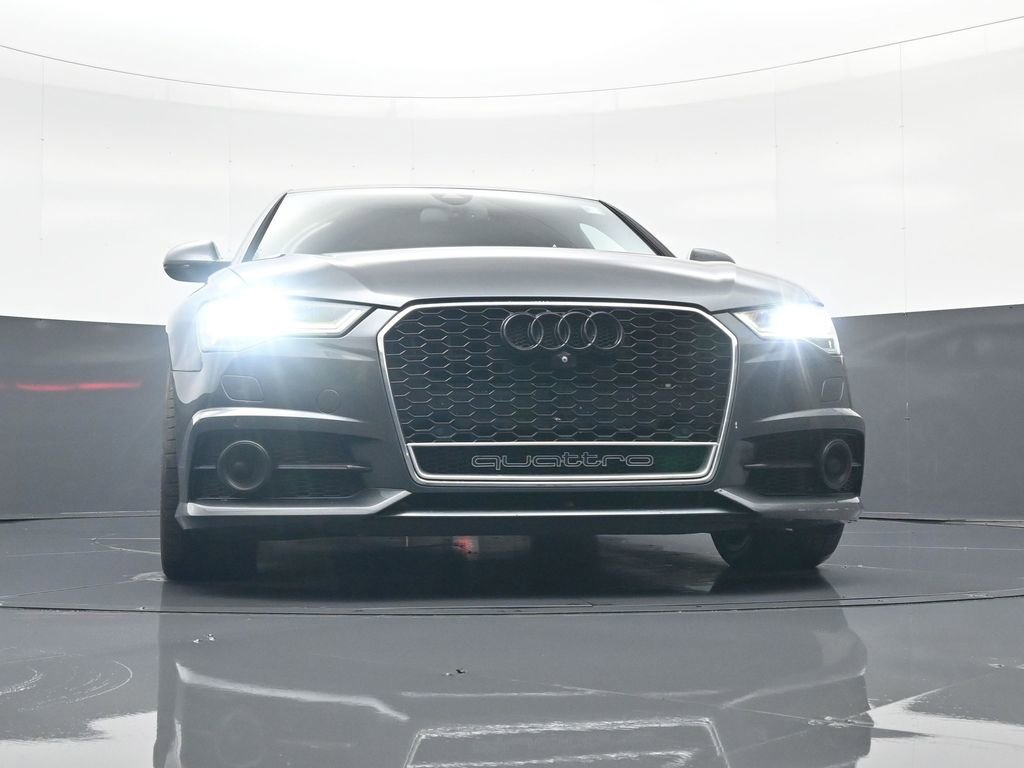 Used 2017 Audi S6 Prestige w/ Prestige Package image 21