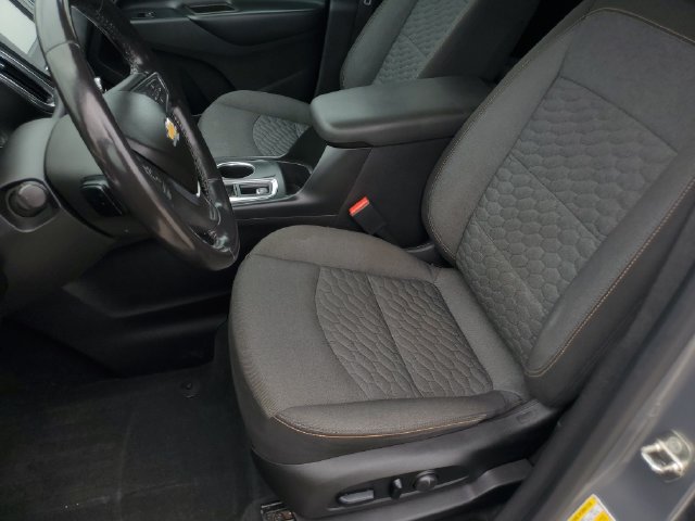 Used 2018 Chevrolet Equinox LT FWD image 17