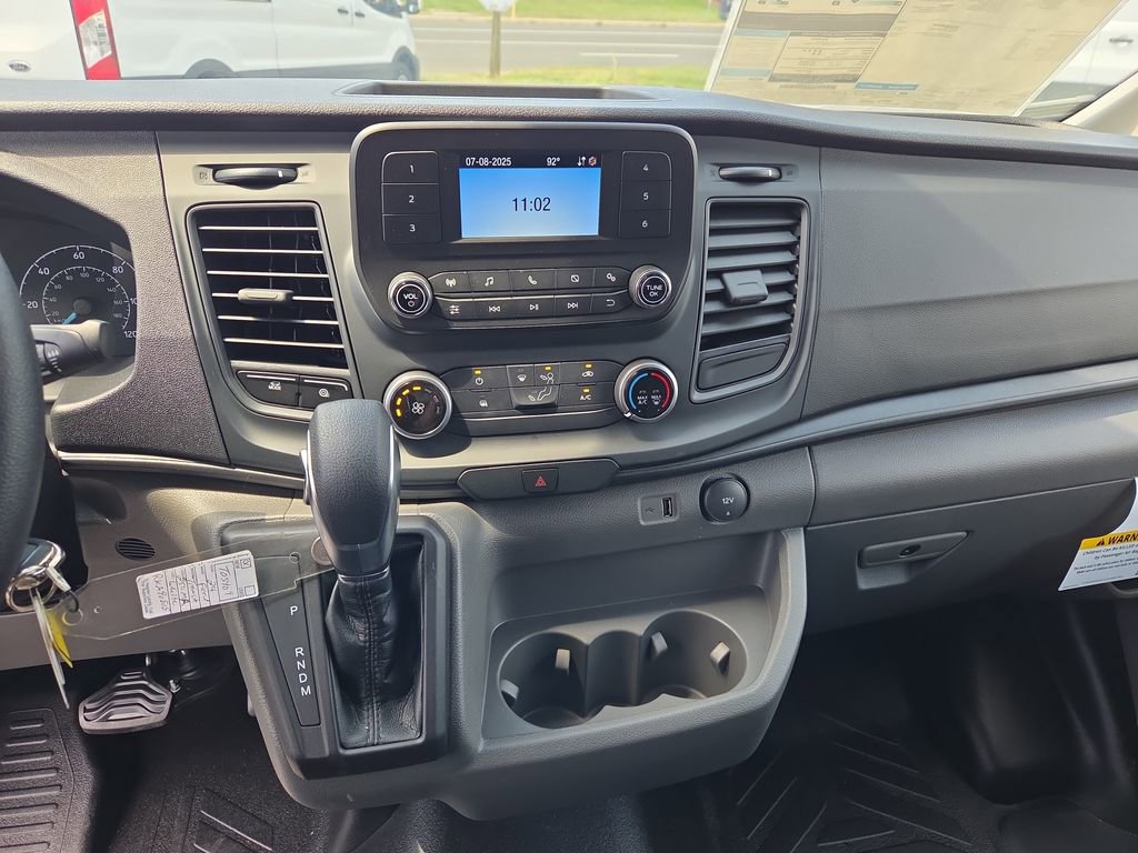 New 2024 Ford Transit 250 148 Medium Roof image 33