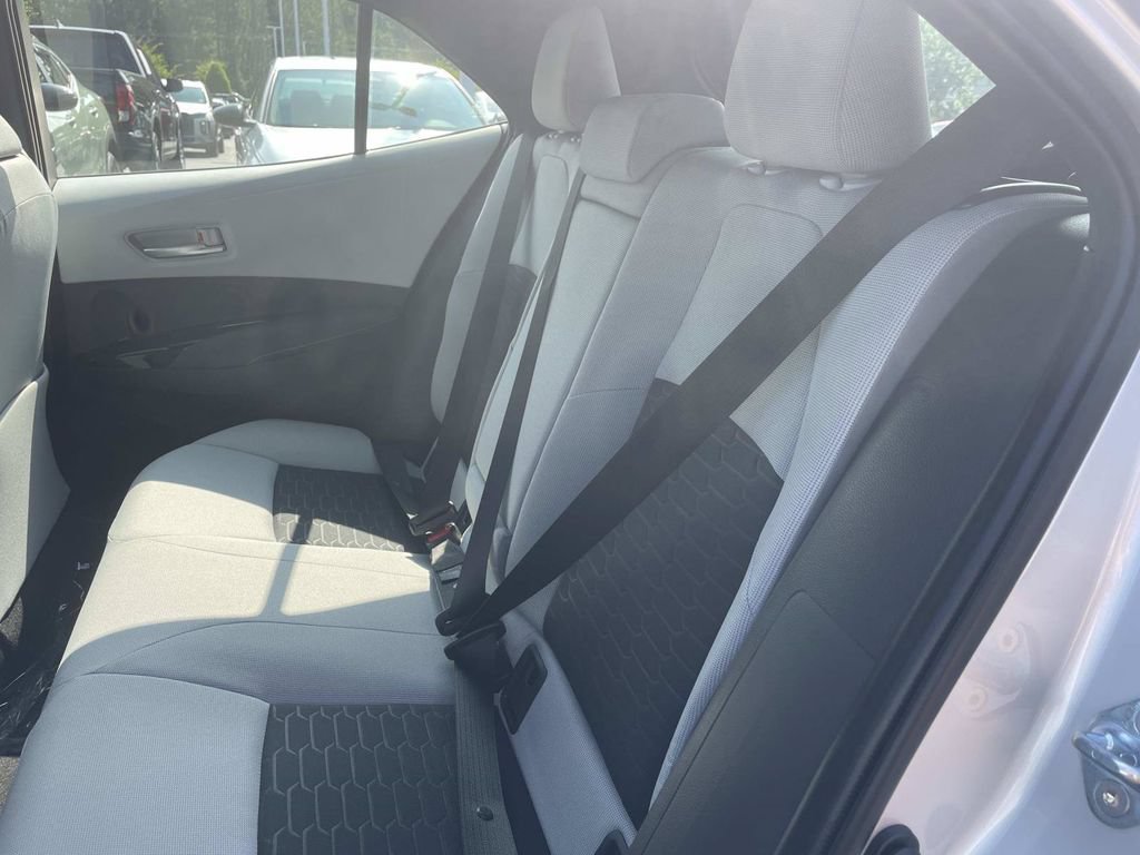 New 2026 Toyota Corolla SE FWD image 17