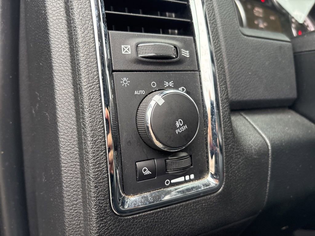 Used 2017 RAM 2500 Laramie image 19