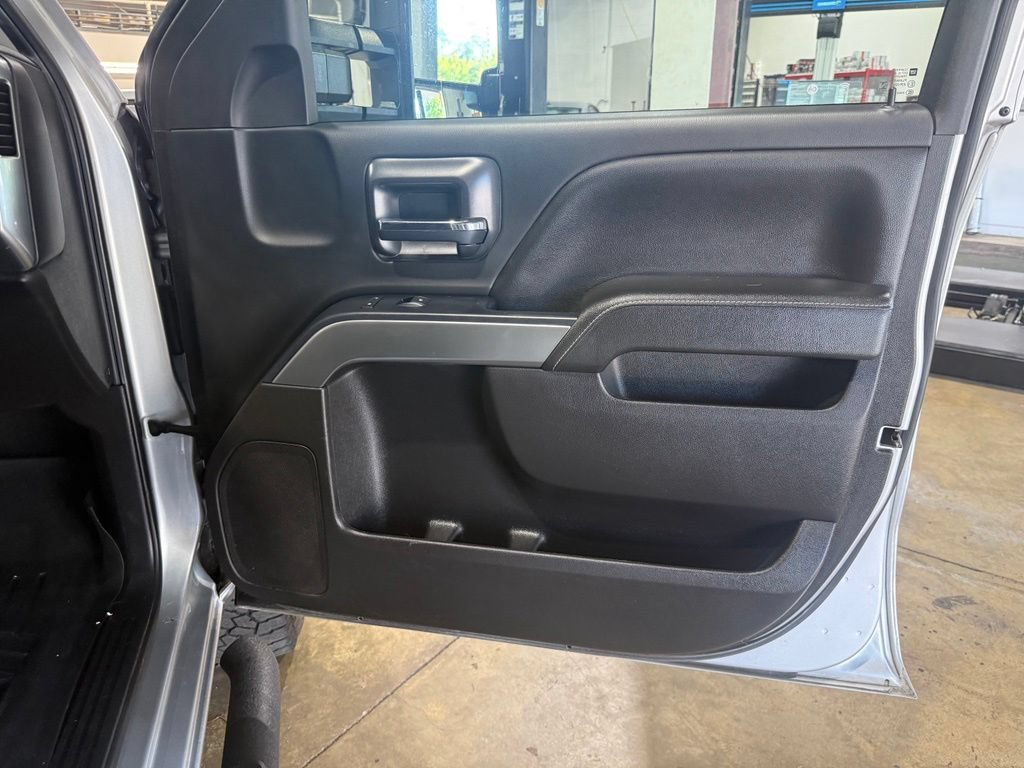 Used 2019 Chevrolet Silverado 2500 LT w/ LT Convenience Package AWD/4WD image 45