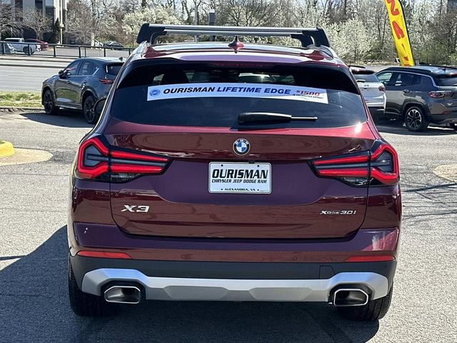 Used 2024 BMW X3 xDrive30i w/ Premium Package image 3