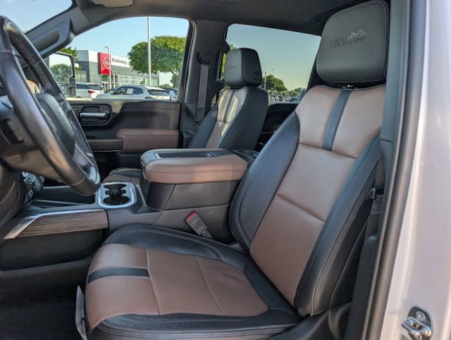 Used 2022 Chevrolet Silverado 2500 High Country AWD/4WD image 27