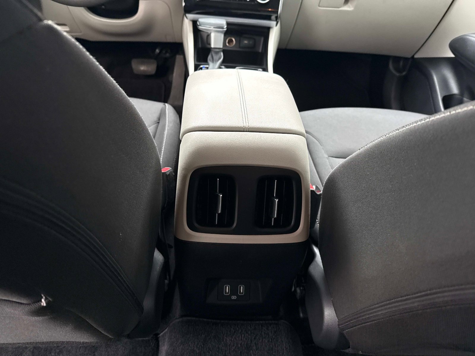 Used 2022 Hyundai Tucson SEL w/ Cargo Package image 17