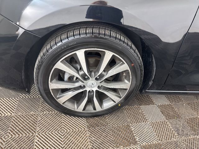 Used 2020 Hyundai Elantra GT image 29