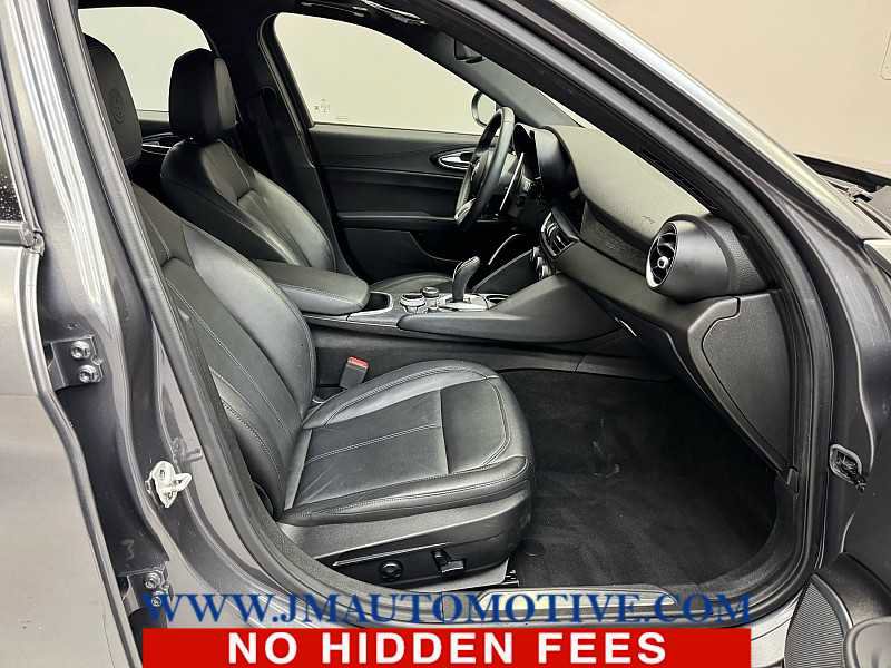 Used 2022 Alfa Romeo Giulia Sprint image 20