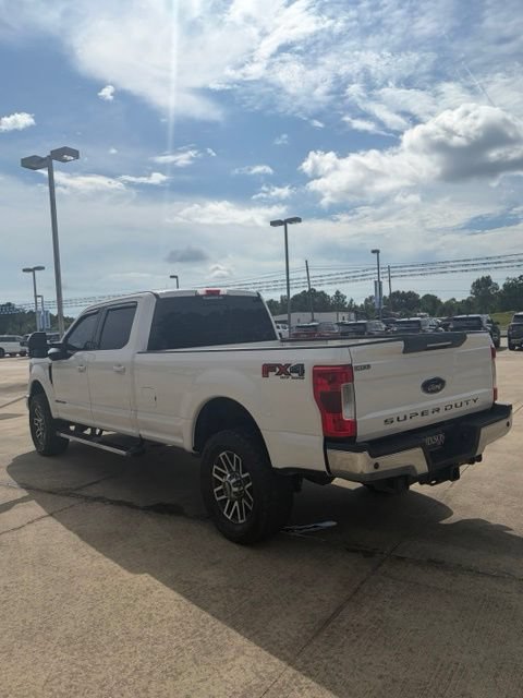 Used 2019 Ford F350 Lariat w/ Lariat Ultimate Package AWD/4WD image 3