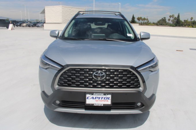 New 2026 Toyota Corolla Cross XLE image 7