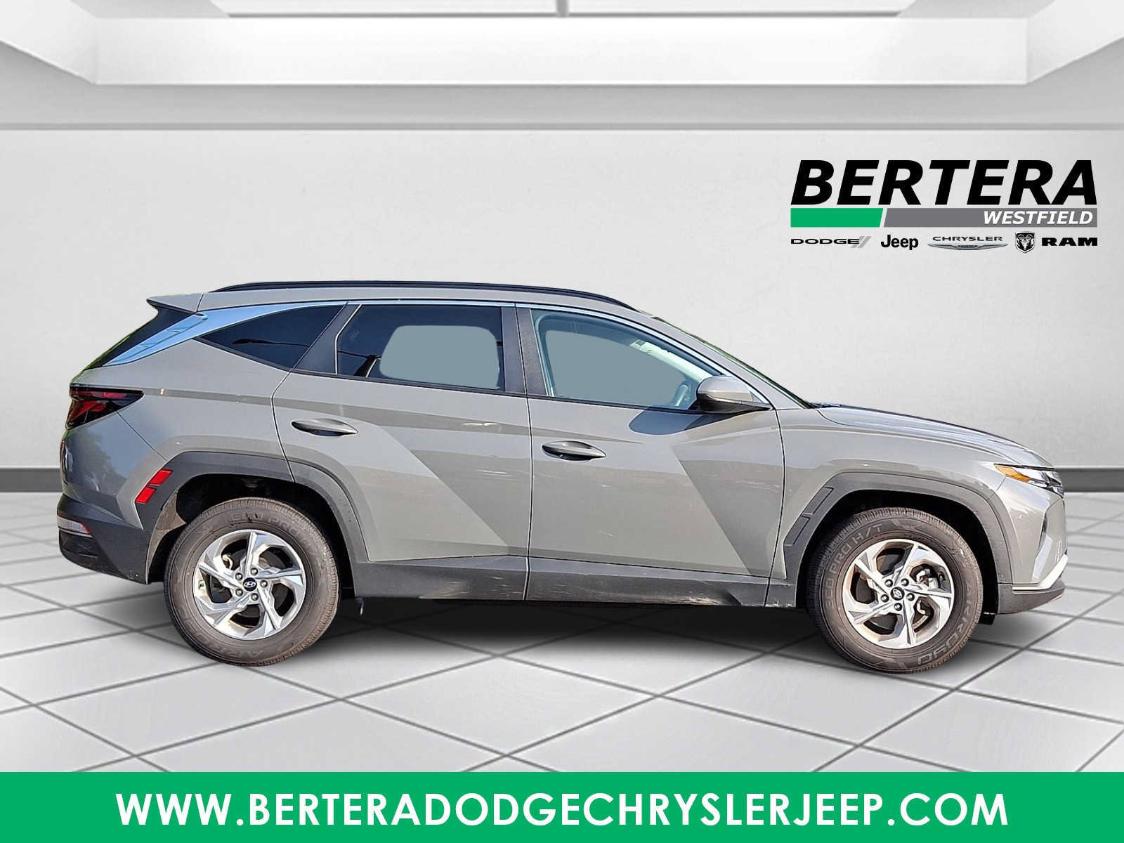 Used 2024 Hyundai Tucson SEL AWD/4WD image 7