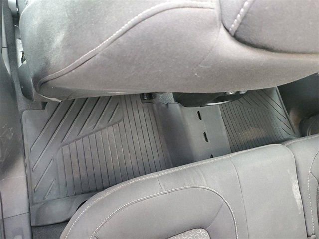 Used 2022 GMC Canyon Elevation w/ Trailering Package image 42