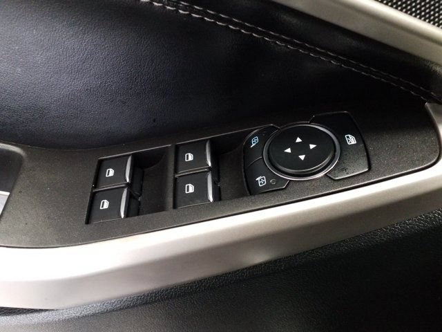 Used 2023 Ford Explorer XLT w/ Equipment Group 202A AWD/4WD image 11