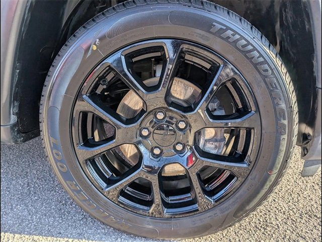 Used 2022 Jeep Compass Latitude w/ Sun and Sound Group image 20