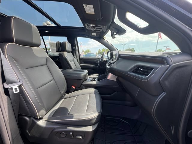 Used 2023 Chevrolet Tahoe Premier w/ Advanced Technology Package AWD/4WD image 13