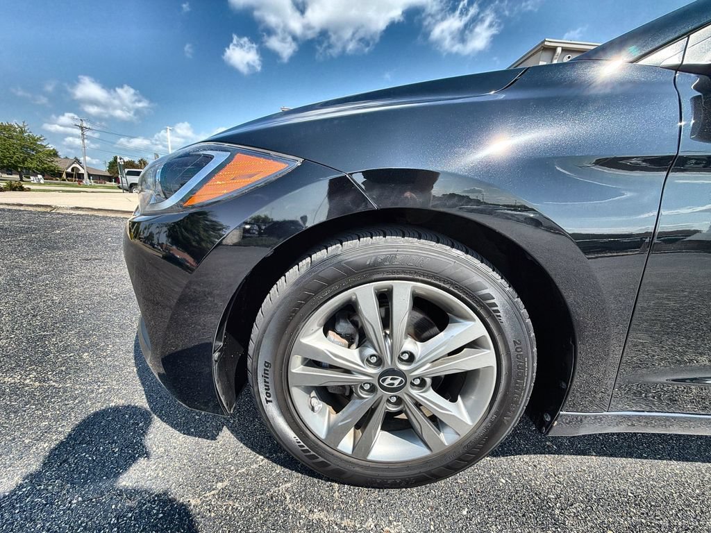 Used 2018 Hyundai Elantra SEL w/ Cargo Package FWD image 17