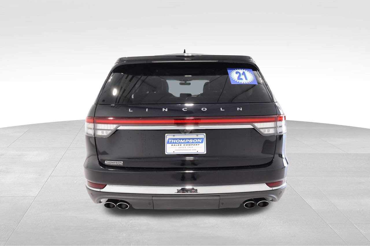 Used 2021 Lincoln Aviator Reserve w/ Equipment Group 202A AWD/4WD image 3