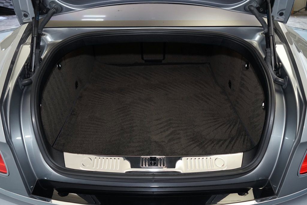 Used 2016 Bentley Flying Spur W12 image 30