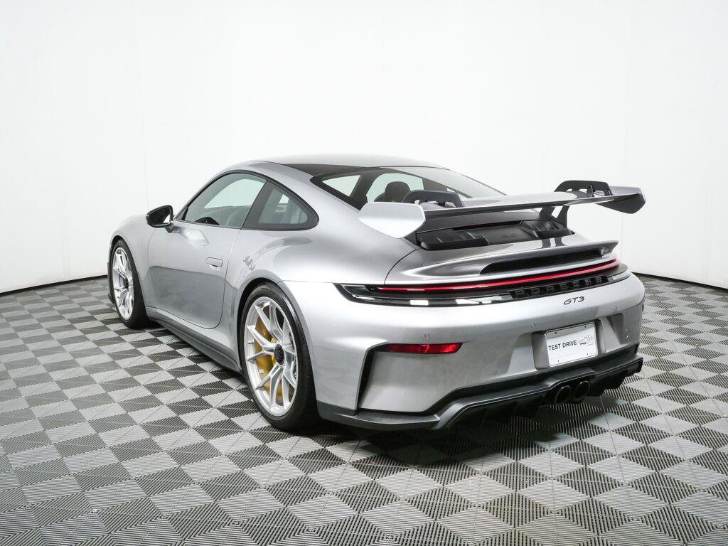 Certified 2026 Porsche 911 GT3 RWD image 3