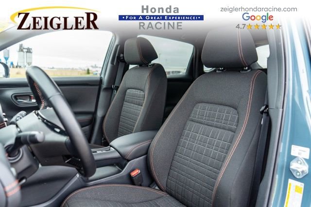 Used 2025 Honda HR-V Sport image 14