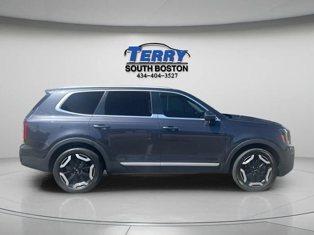 Used 2025 Kia Telluride S FWD image 1