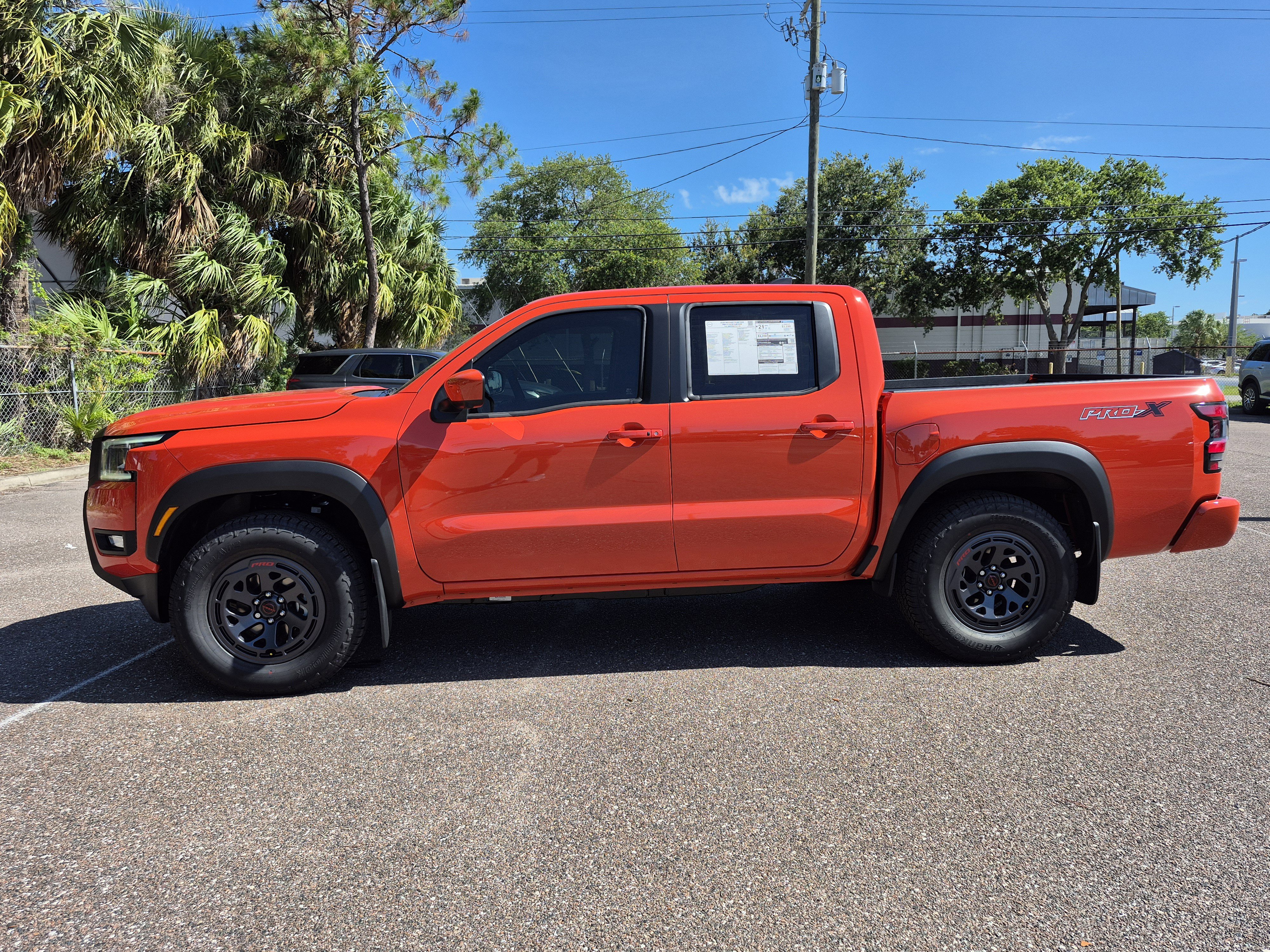 New 2026 Nissan Frontier Pro-X w/ Pro-X Convenience Package RWD image 4
