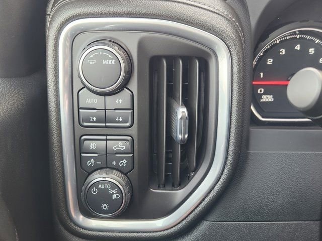 Used 2022 Chevrolet Silverado 1500 LT Trail Boss image 24