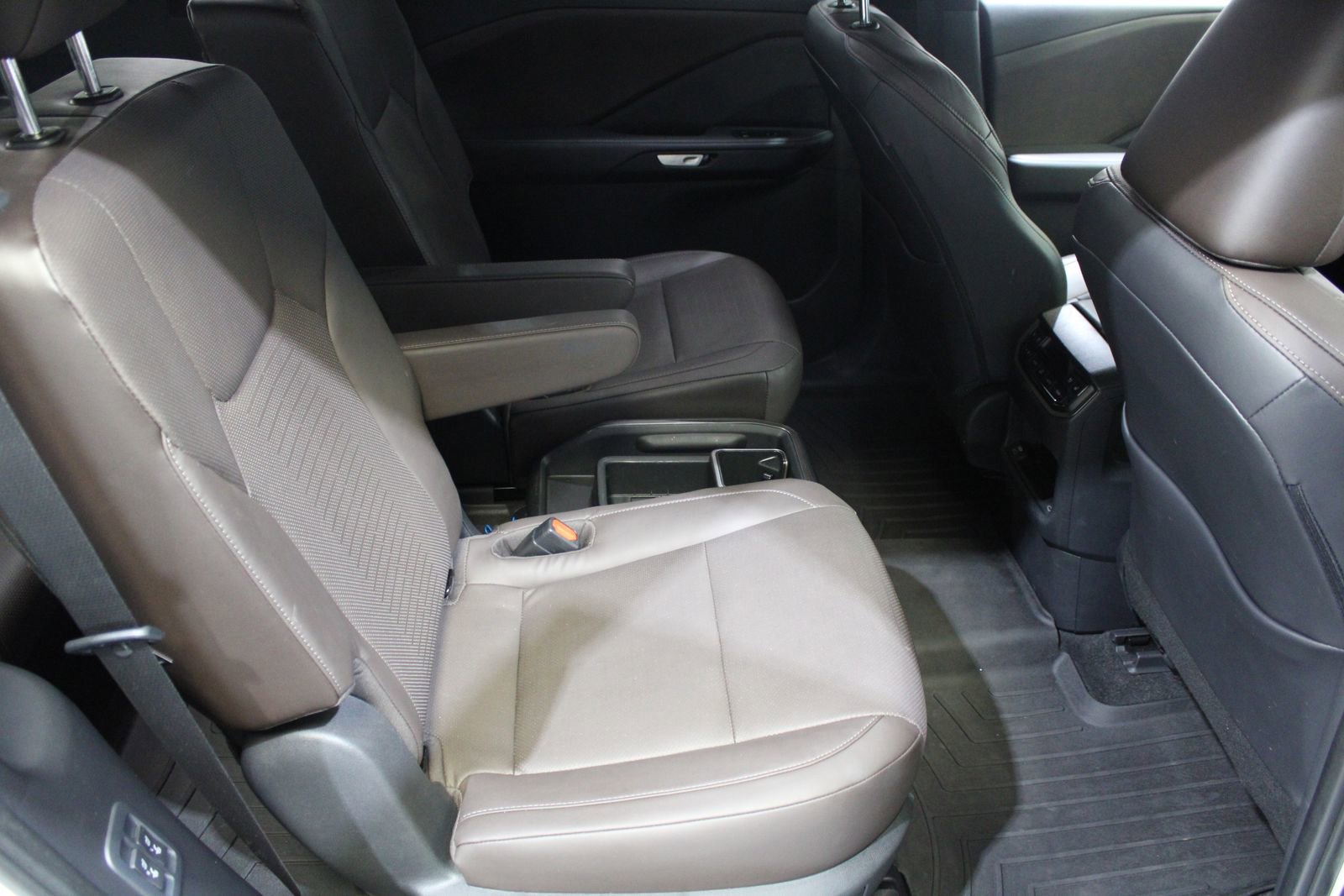 Used 2024 Lexus TX 350 AWD w/ Captains Chair Package image 39