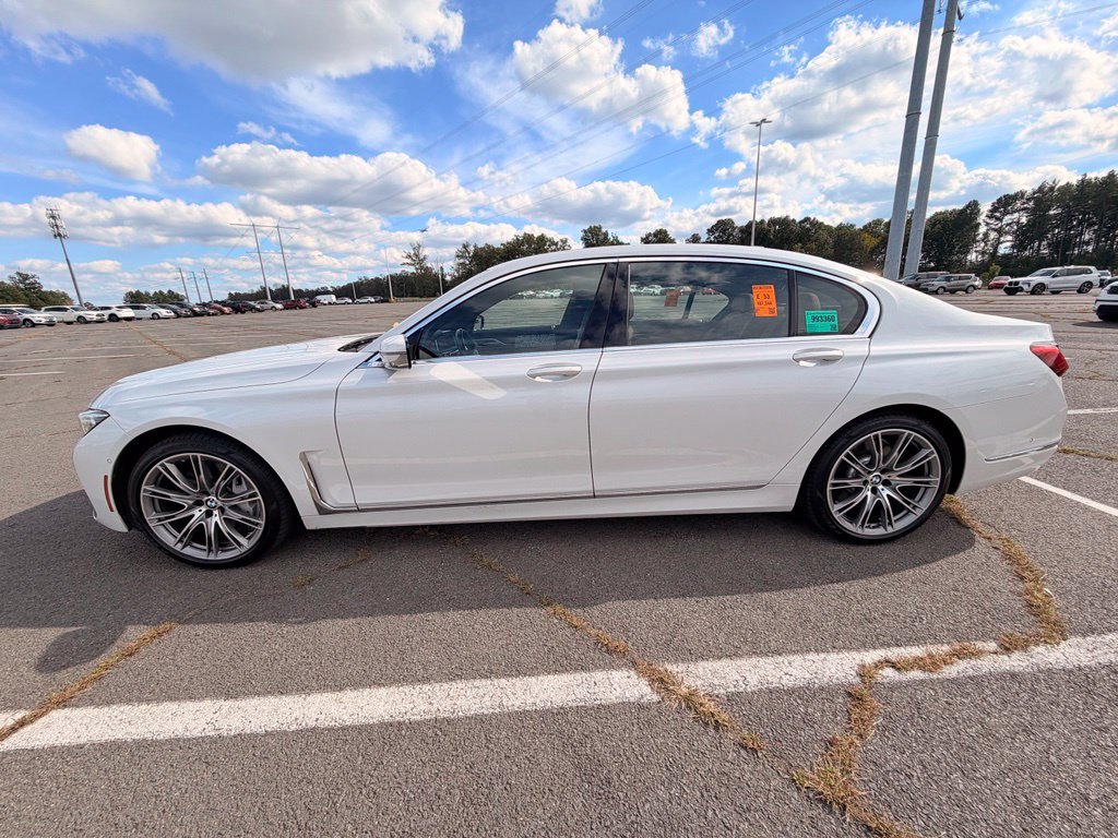 Used 2020 BMW 750i xDrive AWD/4WD image 5