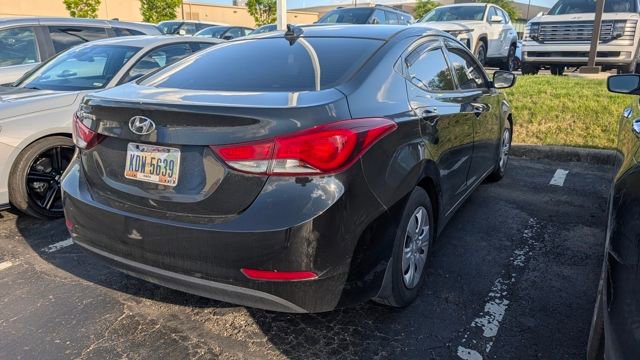 Used 2016 Hyundai Elantra SE FWD image 4