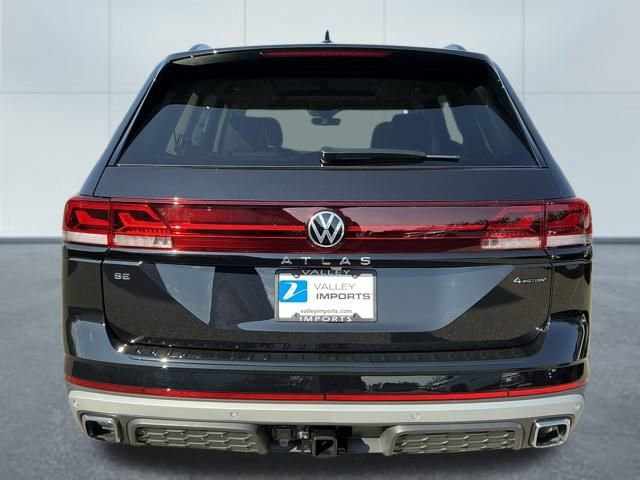 New 2026 Volkswagen Atlas Peak Edition image 5