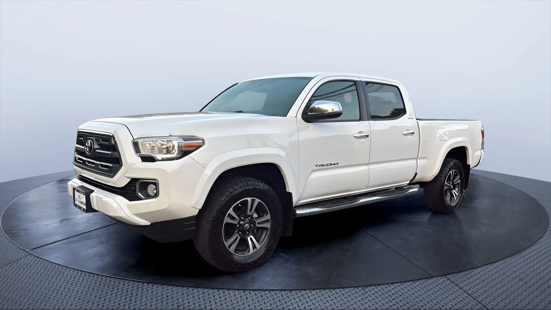 Used 2016 Toyota Tacoma Limited