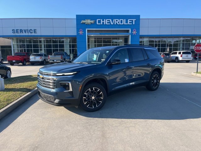 New 2026 Chevrolet Traverse LT w/ Sun and Wheel Package