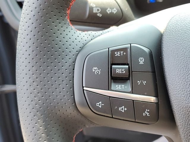 Used 2024 Ford Escape ST-Line w/ Tech Pack #1 AWD/4WD image 11