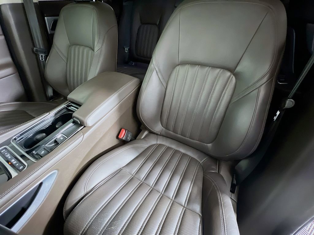 Used 2019 Jaguar F-PACE Portfolio image 22